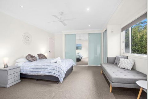 Coastal Retreat - Hervey Bay Accommodation 4
