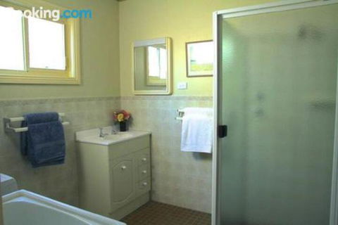 Schoolhouse Cottage American River - Tourism Hervey Bay 5