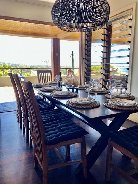 Sundecks - Hervey Bay Accommodation 1