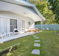 Salty Kisses Holiday House - Hervey Bay Accommodation