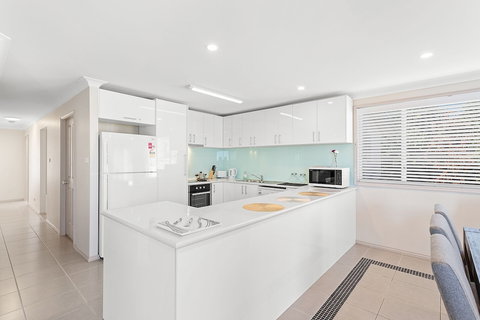 Harbourview 4 - Hervey Bay Accommodation 0