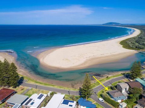 THE BEACH HOUSE Gerroa 4pm Check Out Sundays - Hervey Bay Accommodation 6