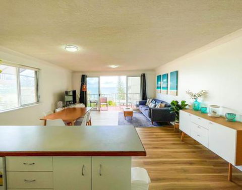 Sanctuary Shores 2 Bedroom Apartment - Tourism Hervey Bay 4