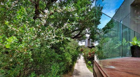 SURF Side SECRET INVERLOCH - Tourism Hervey Bay 6