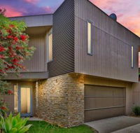 SURF Side SECRET INVERLOCH - Hervey Bay Accommodation