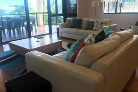 Townsville Strand Lighthouse Apartment 3 - Hervey Bay Accommodation 4