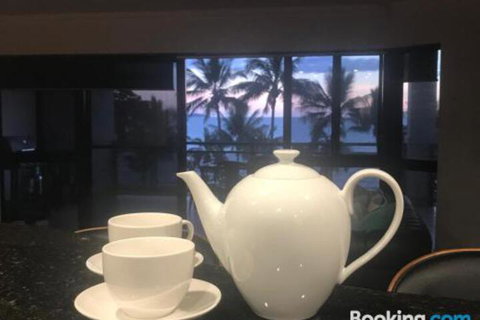 Townsville Strand Lighthouse Apartment 3 - Hervey Bay Accommodation 0