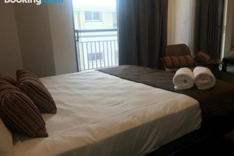 Townsville Strand Lighthouse Apartment 3 - Hervey Bay Accommodation 3