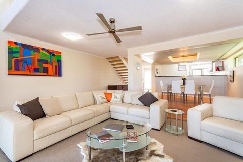 Treat Yourself To Something Special! - Tourism Hervey Bay 6