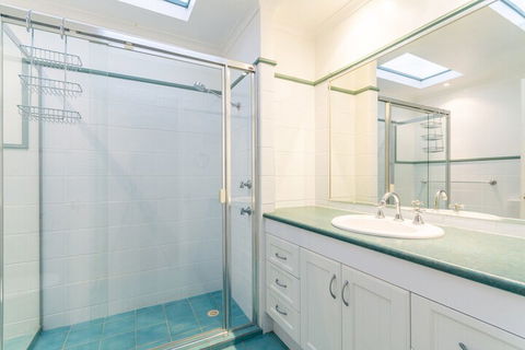 Treat Yourself To Something Special! - Tourism Hervey Bay 3