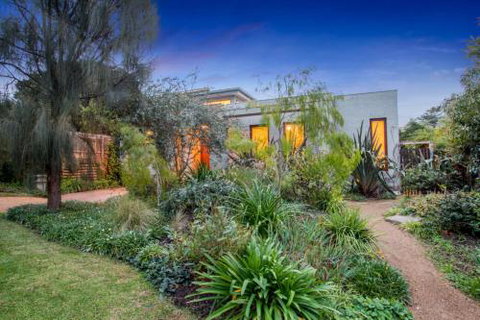 SantAnna - Hervey Bay Accommodation 0