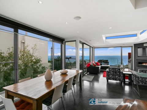2 At 2 The Esplanade Ventnor - Hervey Bay Accommodation 5