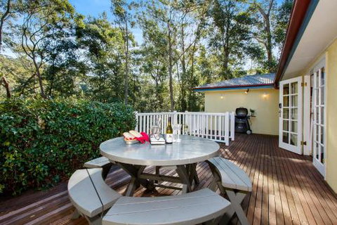 Hilldo Lovely Mountainside Accommodation - Hervey Bay Accommodation 2