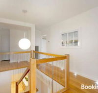 Anchor Beachfront Retreat - Hervey Bay Accommodation