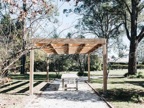 KIRRIEMUIR Burradoo Southern Highlands 4pm Check Out Sunday - Hervey Bay Accommodation 3