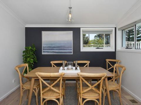 AMETHYST Gerringong 4pm Check Out Sundays - Tourism Hervey Bay 2