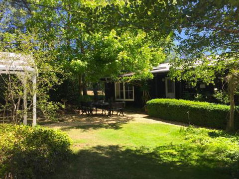 Mirriyindi Unique Berrima Escape For 7 In The Southern Highlands 4pm Check Out Sundays - Hervey Bay Accommodation 1