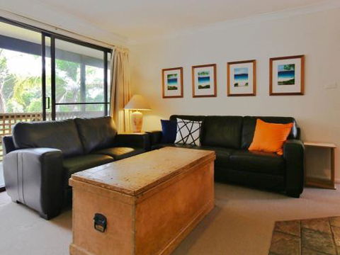 Take Time At Hyams Beach 4pm Check Out Sundays - Hervey Bay Accommodation 4