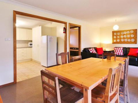 Take Time At Hyams Beach 4pm Check Out Sundays - Hervey Bay Accommodation 5
