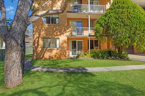 6 Of 12 To 14 Crisallen Street Port Macquarie - Hervey Bay Accommodation 5