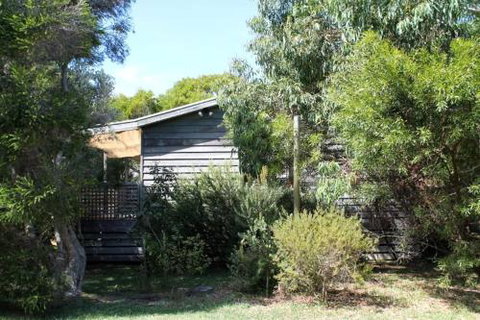 43 The Boulevard Sandy Point - Hervey Bay Accommodation 4
