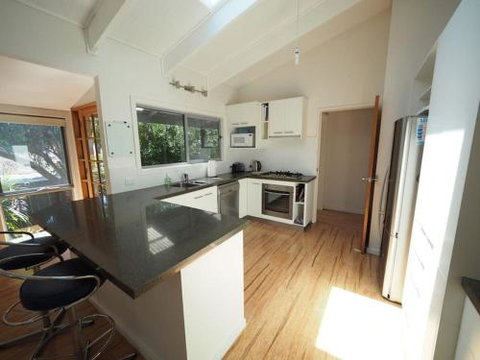 Sleepy Hollow Sandy Point - Hervey Bay Accommodation 2