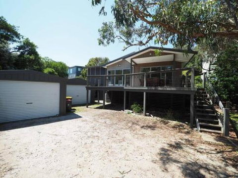 Sleepy Hollow Sandy Point - Hervey Bay Accommodation 1