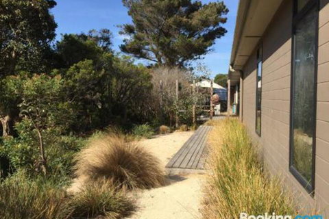 3 Anderson Avenue Sandy Point - Hervey Bay Accommodation 0