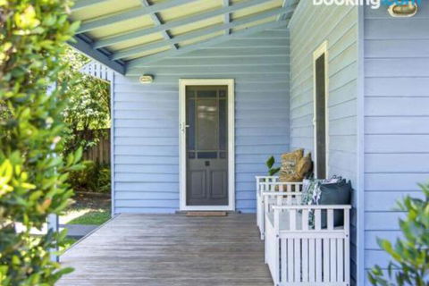 Blue Belle At Huskisson 4pm Check Out Sundays - Hervey Bay Accommodation 0