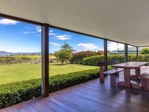 GULL HOUSE Kiama 4pm Check Out Sundays - Hervey Bay Accommodation 6