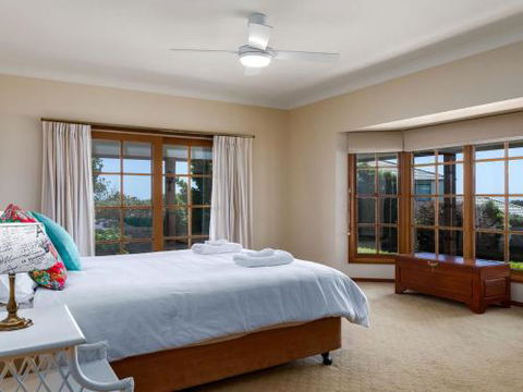 GULL HOUSE Kiama 4pm Check Out Sundays - Hervey Bay Accommodation 1