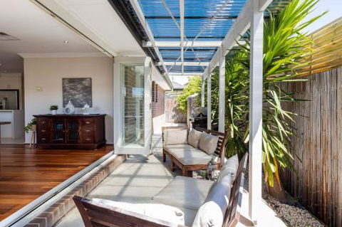 Rosebud Seaside Accommodation - Tourism Hervey Bay 3