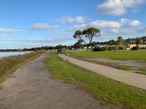 Anglesea Holiday House - Tourism Hervey Bay 1