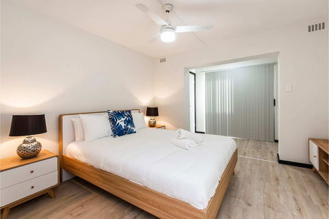 Modern 1 Bedroom Apartment Near The River And The City - Hervey Bay Accommodation 6