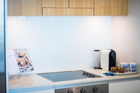 Marina Magic Escape Whitsundays - Hervey Bay Accommodation 2