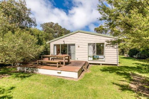 Sixteen Ash Ave Sandy Point - Tourism Hervey Bay 1