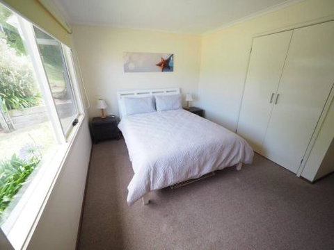27 Beach Parade Sandy Point - Hervey Bay Accommodation 3