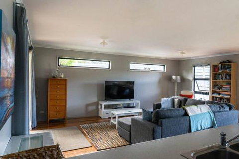 34 Ash Avenue Sandy Point - Hervey Bay Accommodation 1