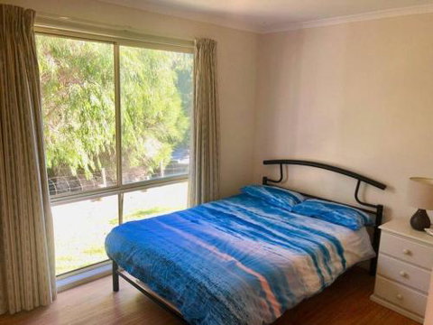 1 Tecoma Avenue Sandy Point - Hervey Bay Accommodation 5