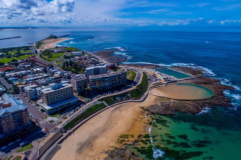 Arena On The Beach - Hervey Bay Accommodation 1