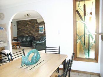 66 Pacific Drive - Hervey Bay Accommodation 1