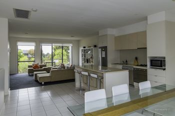 Stylish 3 Bedroom Condo - Tourism Hervey Bay 0