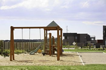 Stylish 3 Bedroom Condo - Tourism Hervey Bay 2