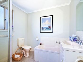 Tranquility - Tourism Hervey Bay 4