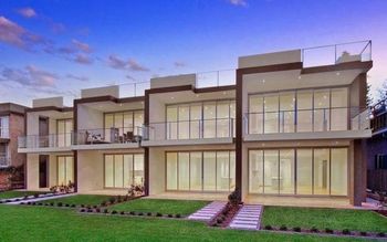 Nautilus Beachfront Apartment 12 - Hervey Bay Accommodation 0