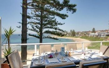 Nautilus Beachfront Apartment 12 - Hervey Bay Accommodation 3