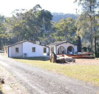 Quiet Rural Retreat with Spa - Hervey Bay Accommodation