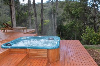 Quiet Rural Retreat With Spa - Hervey Bay Accommodation 3