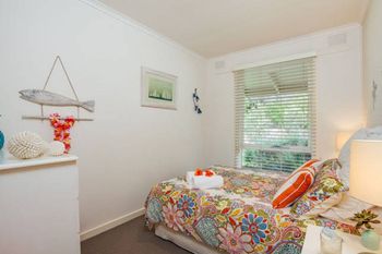 Sorrento Retreat - Hervey Bay Accommodation 6