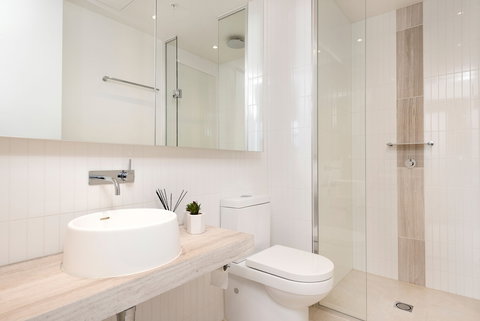 Holistay At Level 26 Franklin Street - Hervey Bay Accommodation 0